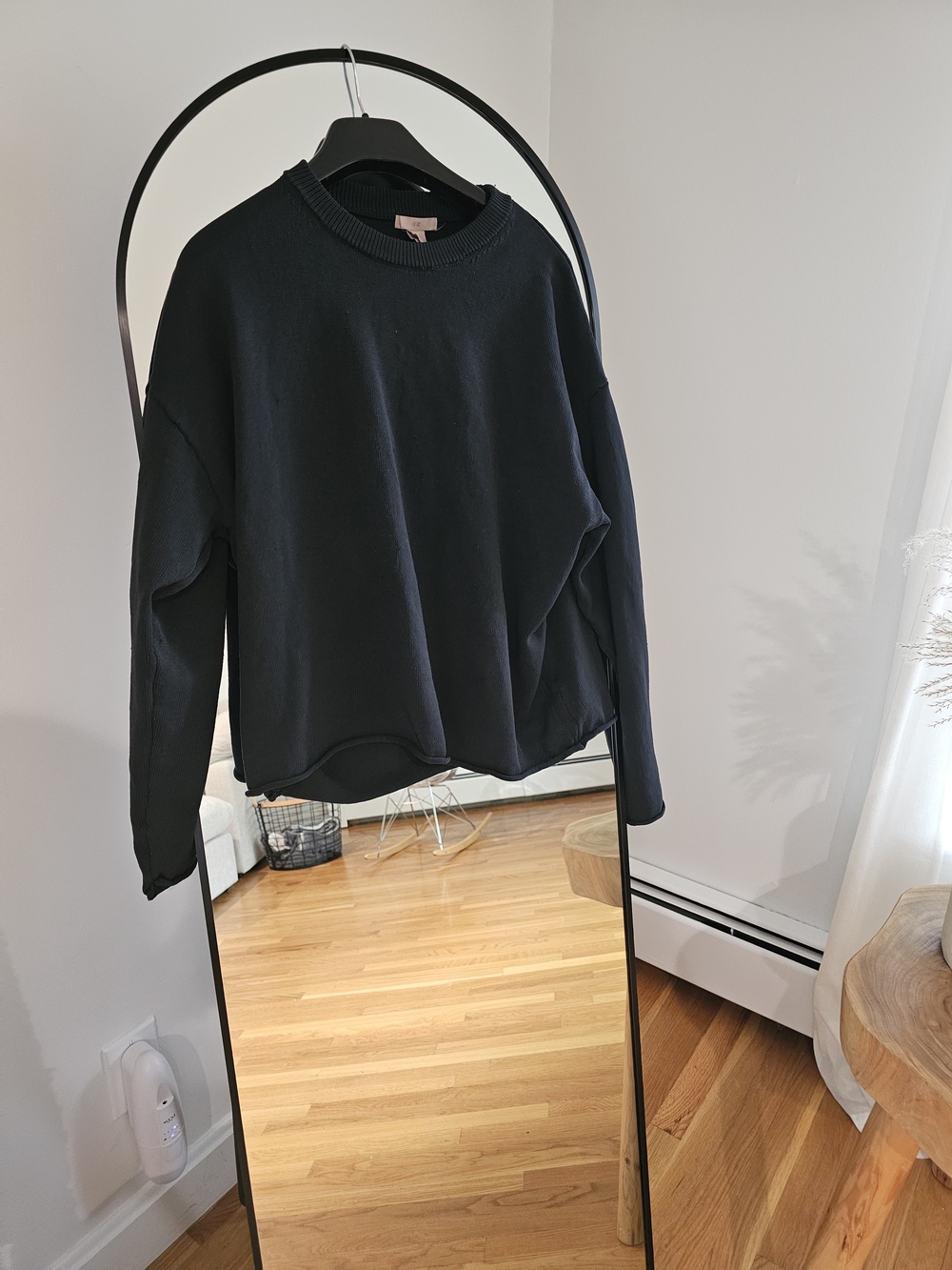H&M Black Crewneck Pullover Sweater